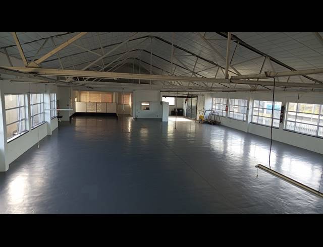844M² FACTORY TO LET IN MAITLAND